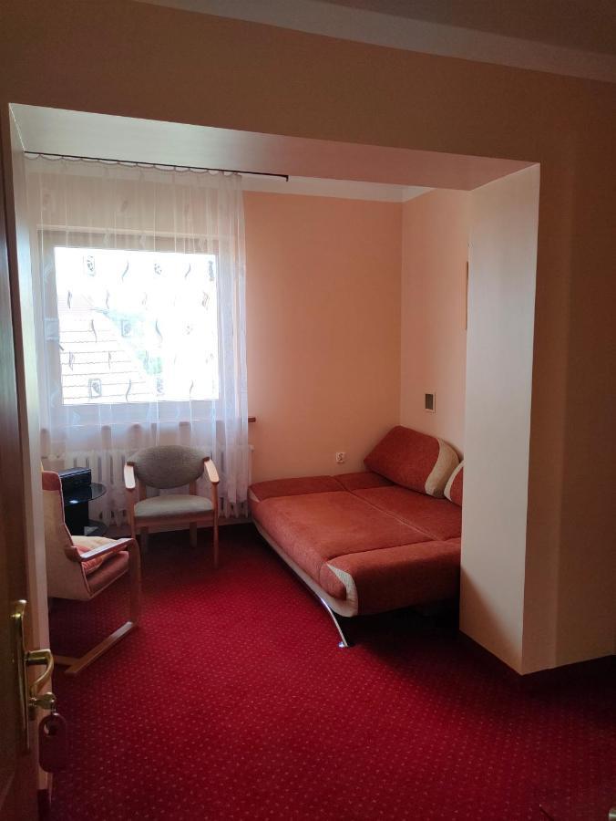 Bed and Breakfast Delfin Mielno  Exterior foto
