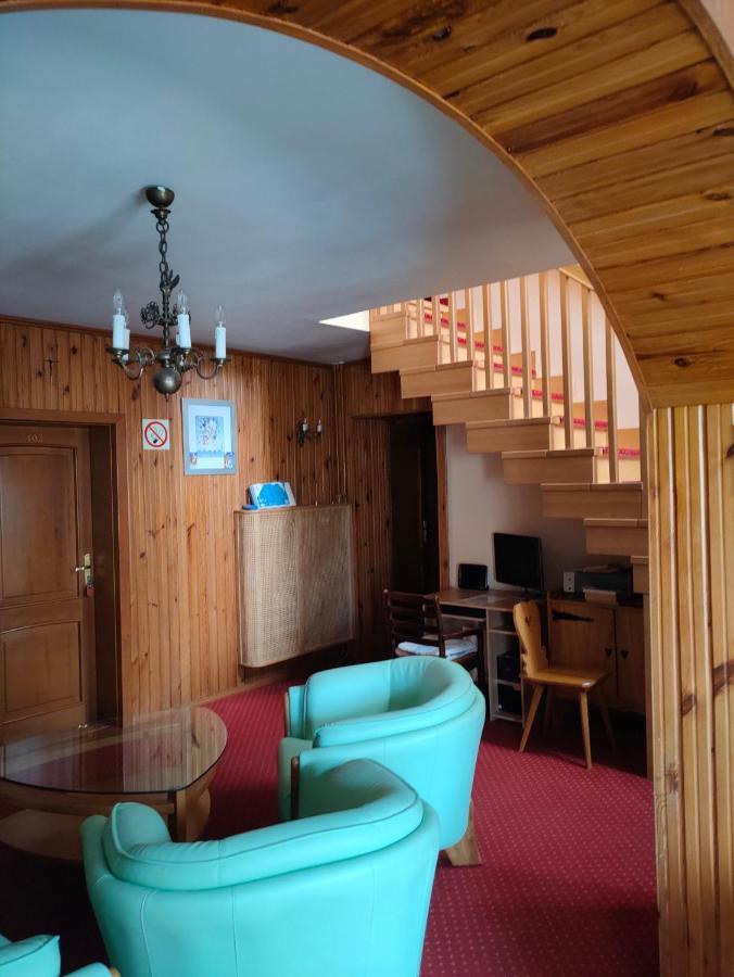 Bed and Breakfast Delfin Mielno  Exterior foto