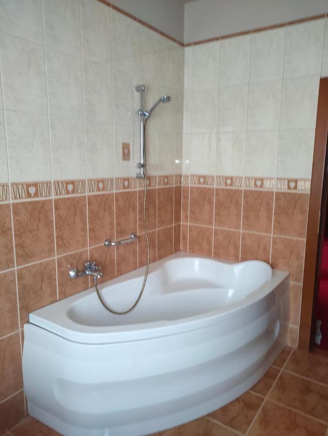 Bed and Breakfast Delfin Mielno  Exterior foto